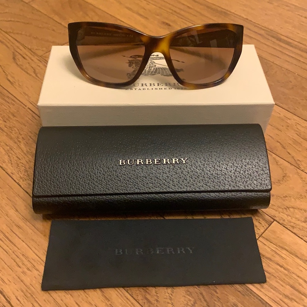Burberry Sunglasses